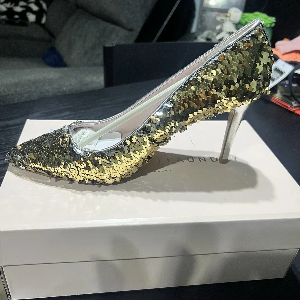Chinese Laundry Ruthy Sequin Silver Multi Heels Women's Size 8.5 NEW‎